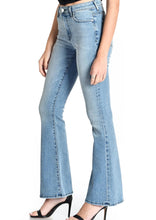 Load image into Gallery viewer, Skip Bootcut Jean
