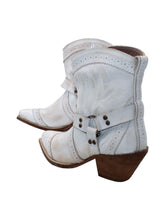 Load image into Gallery viewer, Cascade Bootie

